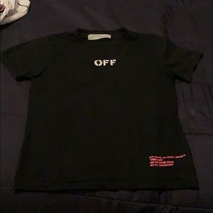 Off-white shirt black/red